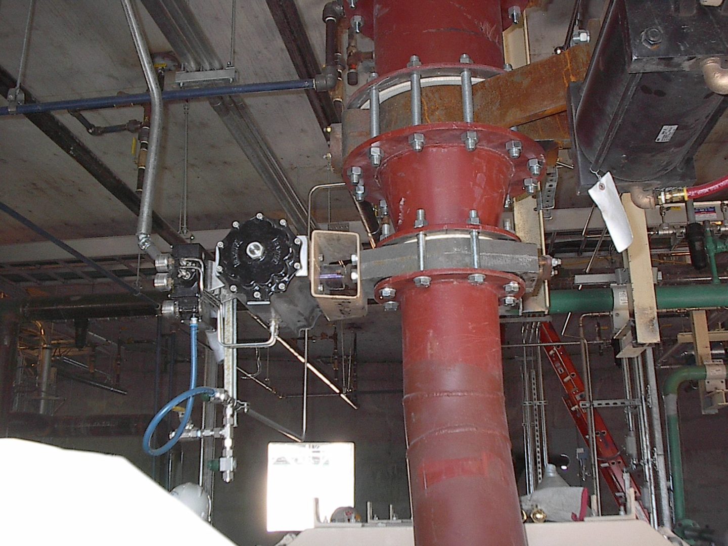 Ash Feed Valve